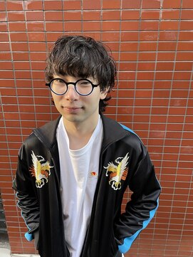 カウチ(Kauti) MEN’S/リバースセンターパート/ニュアンスパーマ/池袋