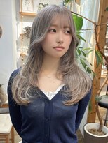 ミモザワークス ヘアアレンジ ミルクティーグレージュ