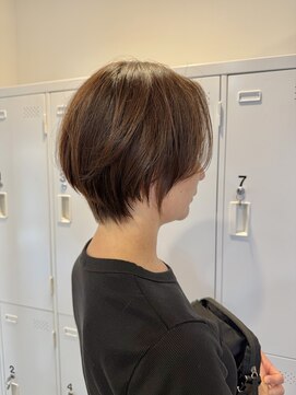 ペグ(Peg) 小顔透明感カラー愛されショートボブヘーゼルブラウン大人可愛い