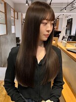 アカラ(acala)&nbsp;ストレートロング【20代/30代/イルミナカラー/縮毛矯正】