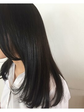 アームズ(ARMS.) TOKIOトリートメントでウルツヤ髪に