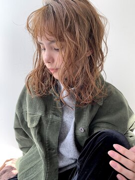 ミラバイグリーン(Mira by green) apricot　ash　×　ｃｒｅａｍ　ｐｅｒｍ　＃１