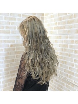 アッシュ 久我山店(Ash) クリームグレージュ