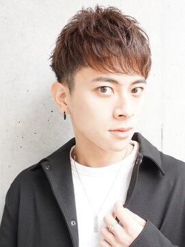 マイロ(mailo) 束感ツーブロックベリーショート