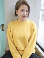 バース(BIRTH)&nbsp;天神【BIRTH】耳掛け外ハネミニボブ×スモーキーグレージュ　3