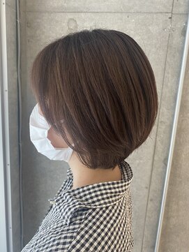 ジーナ 流山おおたかの森(Zina) 丸みショートボブ【Zina　大越香苗】