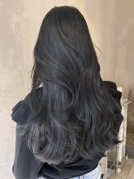 アイティーバイアルバム 藤沢店(IT by ALBUM) ブルーブラックレイヤーカット_ミニこなれミディ_ba363431