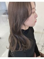 柔らかベージュ　根元の白髪もカバー　20代30代40代50代