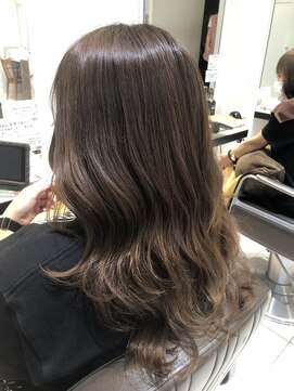 ネオリーブギンザ 銀座店(Neolive GINZA) 明るいカラーを重ねて作るグレージュカラー