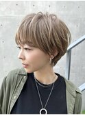 バレイヤージュ 白髪ぼかし 細めハイライト×小顔ショート　S55