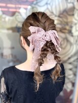 美容室 びゃんびゃん 社店&nbsp;ヘアセット/ツインテール/結婚式お呼ばれスタイル/編み下ろし/