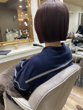 ゼン(ZEEN) 【スタイルチェンジでぱつっとボブに】札幌駅/大通り/