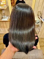 コージー リゾート バイ アンツ 茅ヶ崎駅前店(cozy resort by ANT'S)&nbsp;ホワイトグレージュ/デジタルパーマ/チェリーブラウン/茅ケ崎