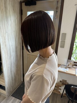 ペアツリー(Pear tree) 切りっぱなしミニボブ