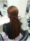 ストレートハーフアップ