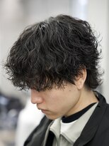 オーバル ジングウマエ(OVARL jingumae)&nbsp;シャドウパーマ縦落ちパーマサーフカールフェザーパーマ