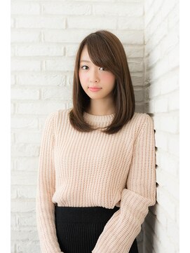 リノ ヘアー デザイン 河原町三条(Lino Hair Design) ふんわりストレートな質感が今っぽさ！【河原町三条】