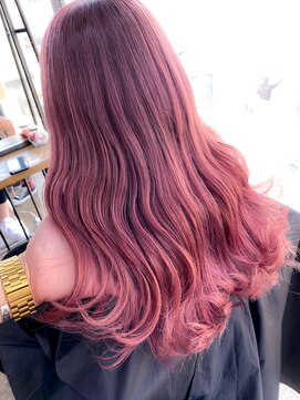 アルク(A.R.K) コーラルピンクの艶カラー