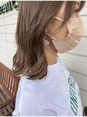 ベージュカラー