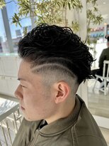 タブー 岐阜店(TABOO)&nbsp;ライン×フェイド刈り上げオールバックパーマ