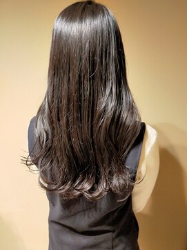 イニ(ini) 須藤 )) ロングヘア