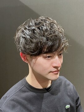 ビーダンディー(Bee dandy) ビジネスツーブロック マッシュショート 束感ナチュラルパーマ