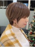 大人ショートボブショートカットココアアッシュくびれミディ