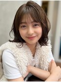 【F】小顔前髪ふんわりミディアムくすみベージュ