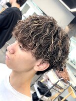 フィフスパーク(fifth PARK)&nbsp;渋谷メンズハイライトメンズメッシュマッシュウルフパーマ