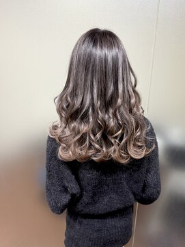 ワンスタイル(One style) 【ケアブリーチ2回 学割U24】バレイヤージュ+髪質改善