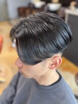 クレップスヘアーヒマワリ(CRE'PS HAIR HIMAWARI)&nbsp;サラ艶髪質改善縮毛矯正　刈り上げセンターパート