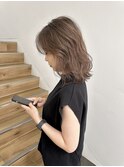 YOKE 切りっぱなしボブ結べるボブミルクティーベージュブリーチ