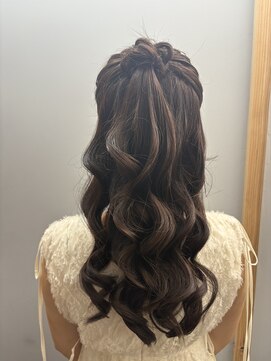 ラパニエ 博多(La panier) ハーフアップ