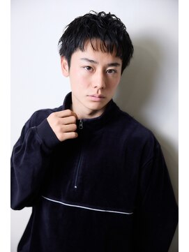 アクティブショート　前髪下ろしショート　ピンパーマ