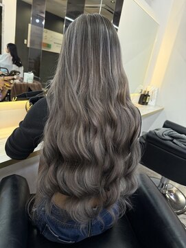 ラピス 千葉(Lapis) シャドールーツカラー×エクステロング