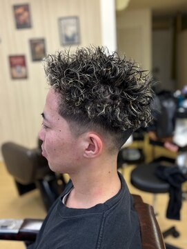 ハングアウト(Hangout) 仏陀パーマ