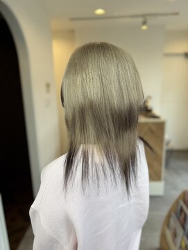 リングバイモアムー(Ring by Moremuu) ブリーチカラー