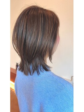 チル アウト ヘア ロジック(chill out hair Logic) ミディアムレイヤー×ハイローライト
