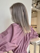 アライブ ハラジュク(ALIVE harajuku) 色落ちも綺麗なグレーカラー