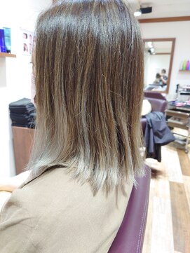 美容室 プラセル(Plaser) ハイライト＋イルミナカラー