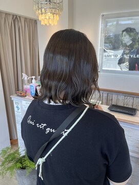 ルシードスタイル　ムースユイット(LUCIDO STYLE mousse8) オリーブグレージュ