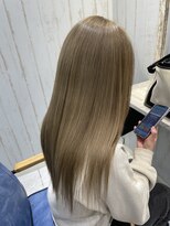 モエバイアリア(Moe by aria)&nbsp;ベージュカラー＋T’sケアトリートメント