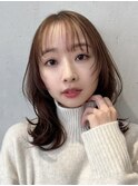 顔周りレイヤーカットくびれヘアミルクティーベージュカラー