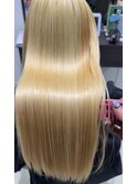 ブロンドヘアー