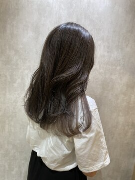 エリス キョウバシ(Eliss) グレー系インナーカラー