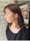 肩ラインボブ×イヤリングカラーベージュ