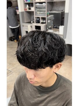 ノイセル 西本町(Noisyle) 刈り上げないメンズマッシュシャドウパーマ