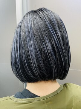 リリー(LiLy) 【ハイライトボブ】