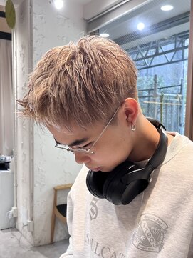 ゼスト 三鷹店(ZEST) スパイキーショート/メンズカット/ハイトーンカラー/三鷹/吉祥寺