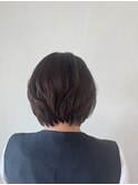 重めが好きな大人女性へ。柔らかく丸く、でもスッキリ
